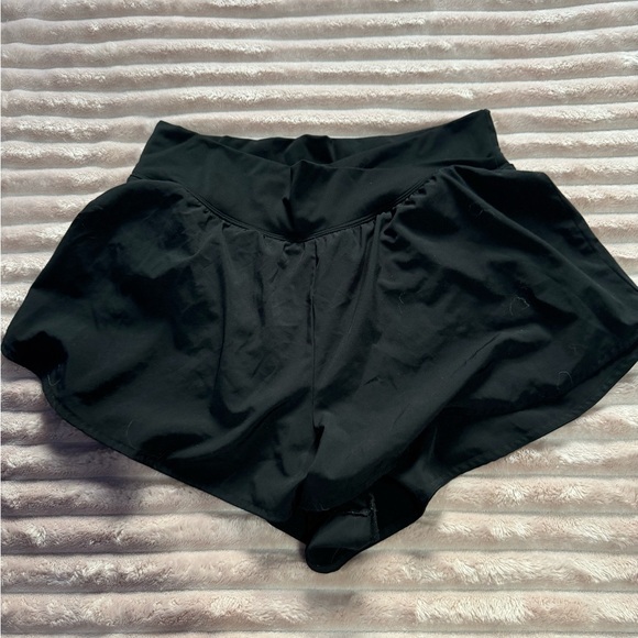 Gilly Hicks Black Athletic Shorts - Picture 1 of 2